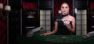 Casino-style live table games available on ggjili